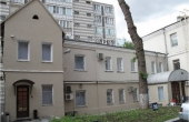 Palazzetto di 396 mq in affitto in zona Mayakovskaya