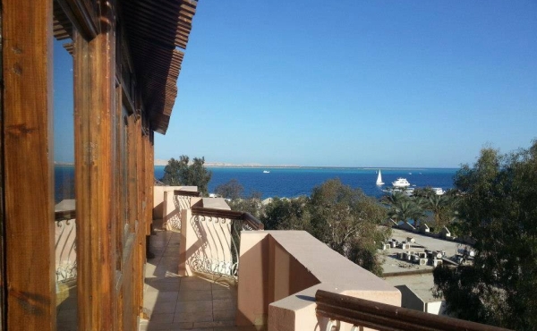 Hotel 3 stelle in vendita ad Hurghada vicino alla spiaggia